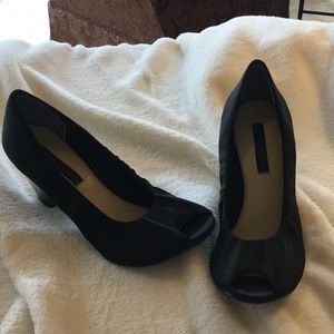 Black bandolier shoes