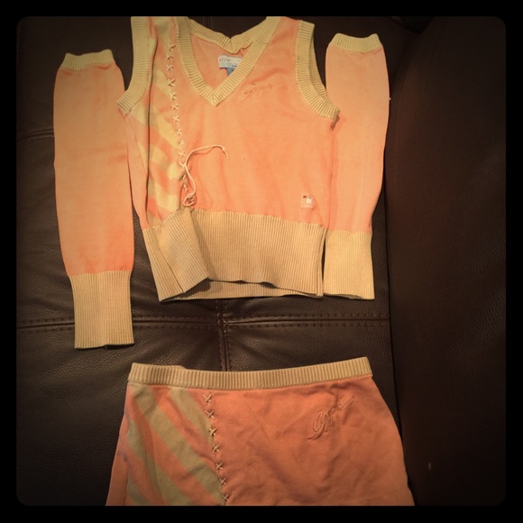 Azzure' vintage sweater vest w/skirt and sleeves