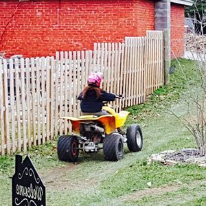 Meet your Posher, Brooke