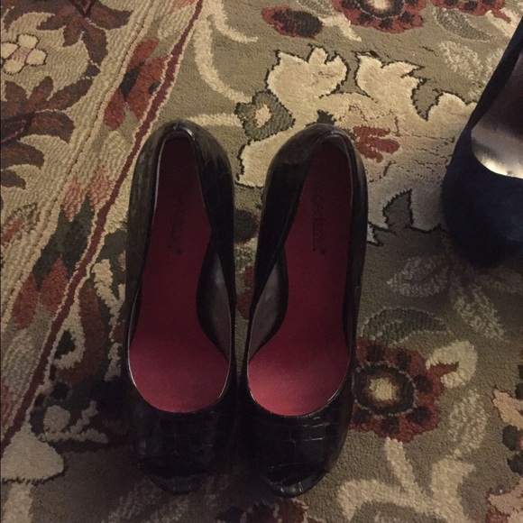 Black leather heels