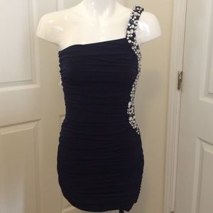 Short formal dress