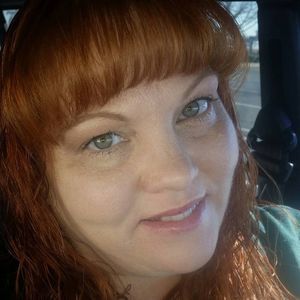 Meet your Posher, Deedee