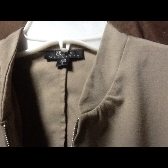 BCBG - Picture 2 of 2