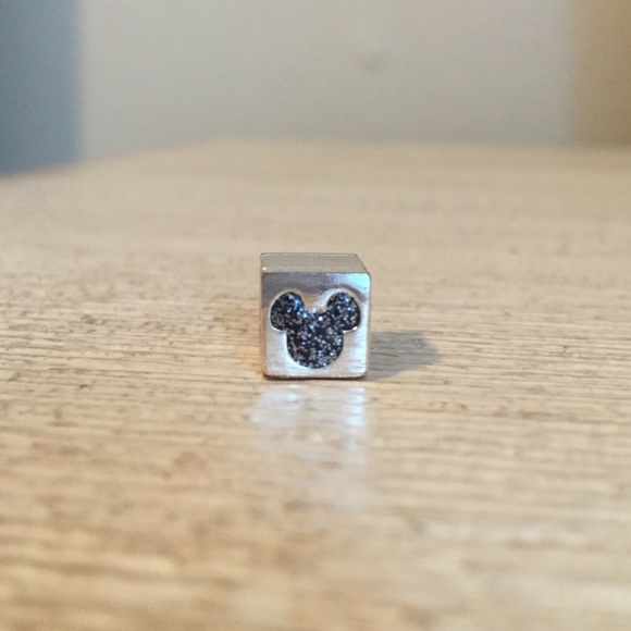 Disney Mickey Charm - Picture 1 of 2