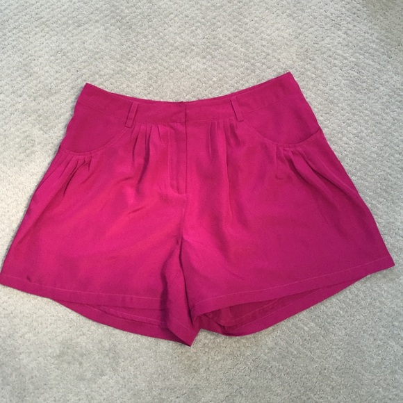 DKNY High-Waisted Shorts
