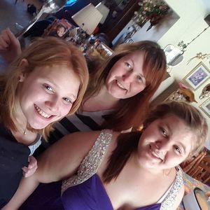 Meet your Posher, Cherry