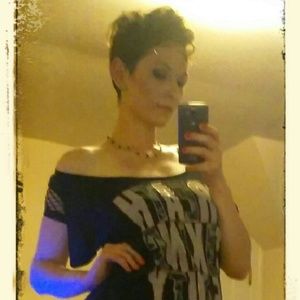 Meet your Posher, Denise