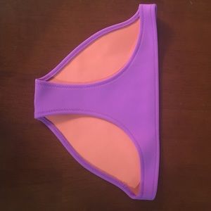 Triangl bottoms never worn.