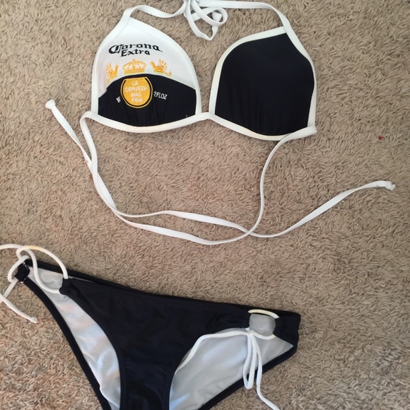 Corona bikini