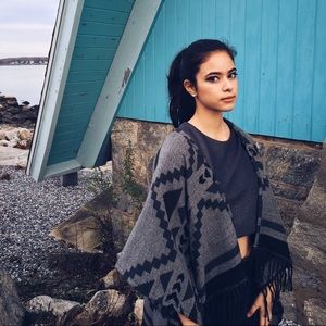 Meet your Posher, Gabriela