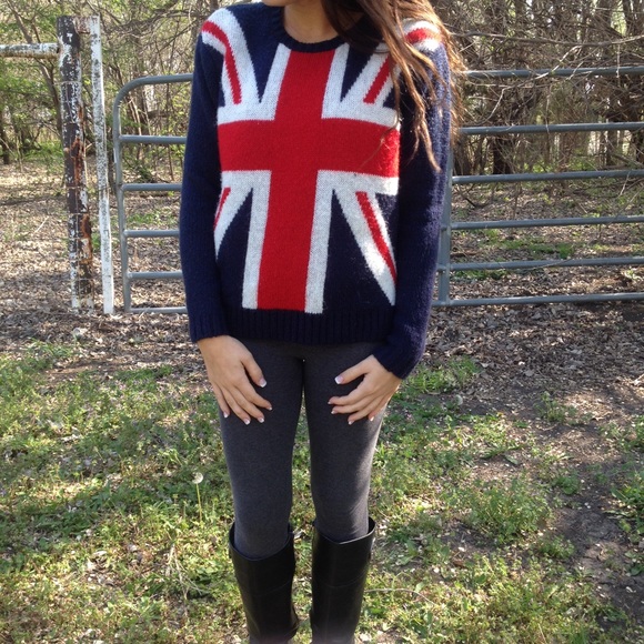 Forever 21 Sweaters - British flag sweater