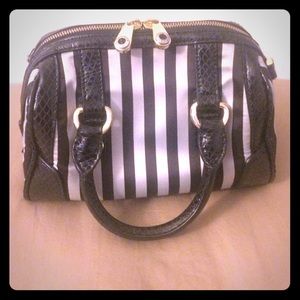 Henri Bendel mini satchel