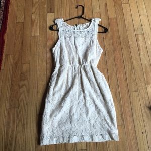 Beautiful Lace dress!