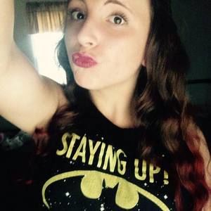 Meet your Posher, Hailley