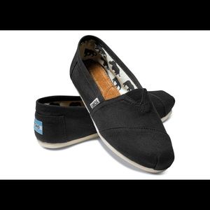Women's black classic Toms