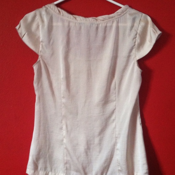 Cream Blouse - Picture 2 of 2