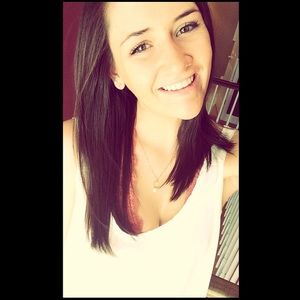 Meet your Posher, Allison