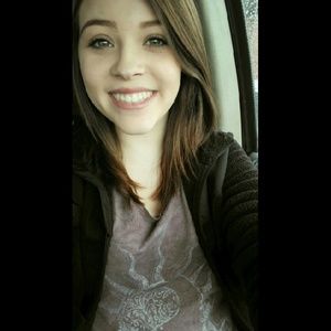 Meet your Posher, Ali