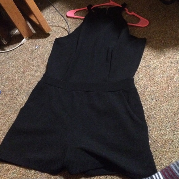 Black romper with pockets