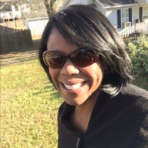 Meet your Posher, Kendra