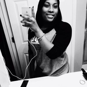 Meet your Posher, Paige