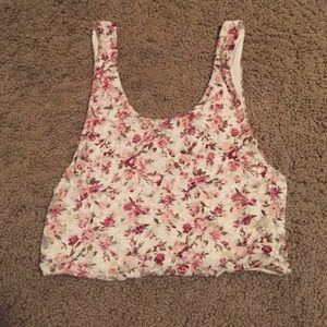Super cute floral crop top from forever 21!