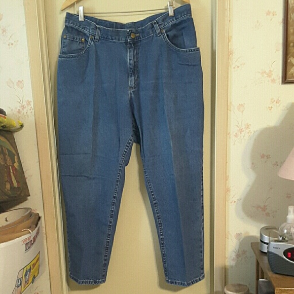 LL BEAN Jeans, Sz. 18WP, Straight Leg?