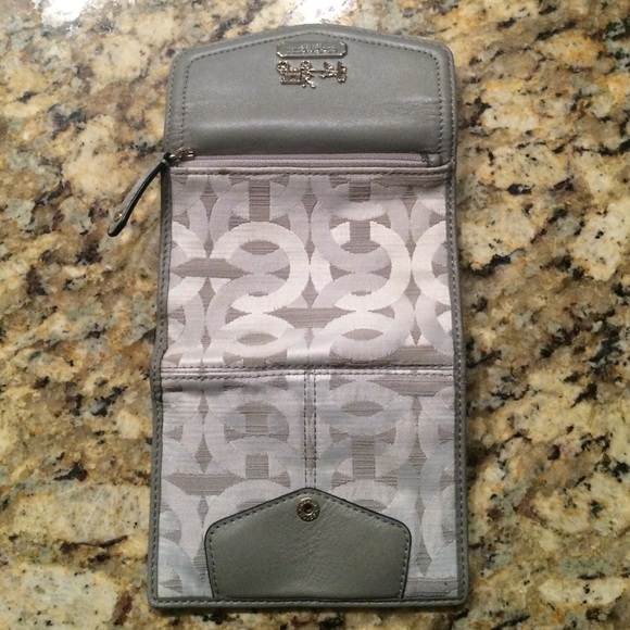 Coach Wallet - Picture 4 of 4