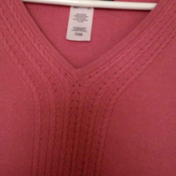 Top - Picture 2 of 2