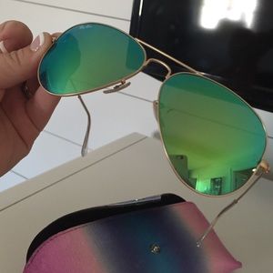 Ray Ban Aviators Green