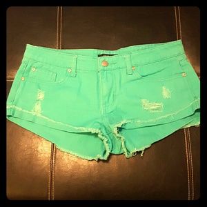 NWOT Forever 21 Distressed Denim Short