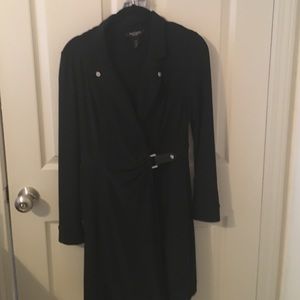White House black market wrap dress petite