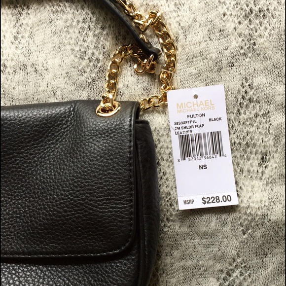{SOLD} Michael Kors Purse - Picture 2 of 4