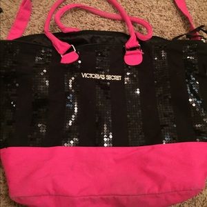 vs tote