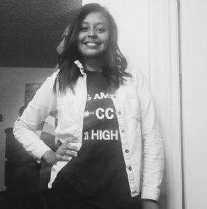 Meet your Posher, Alejandra