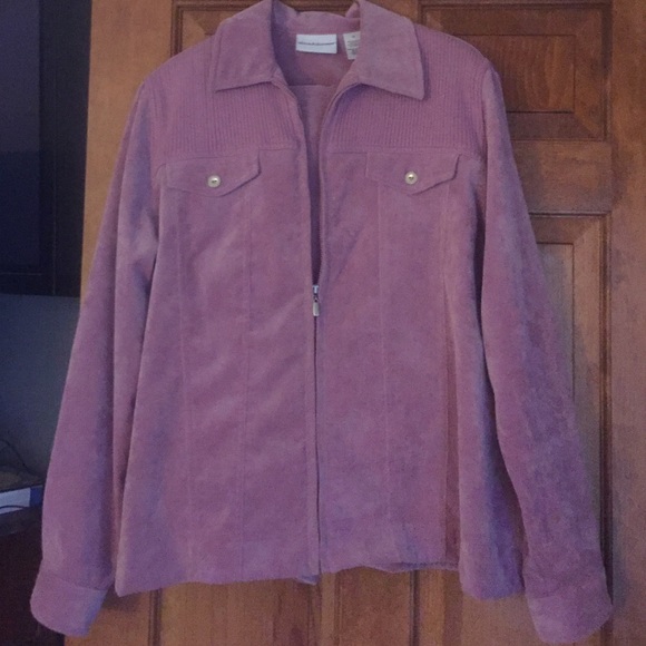 Alfred Dunner track suit.  Size 12.  Soft.