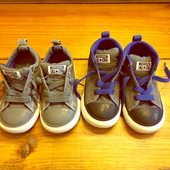 Toddlers size 9 converse.