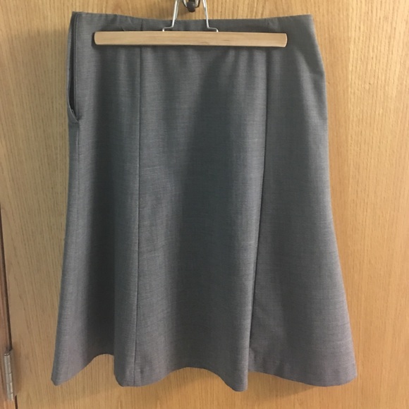 Gap skirt - Picture 1 of 2