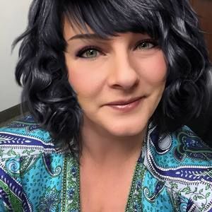 Meet your Posher, Kathy