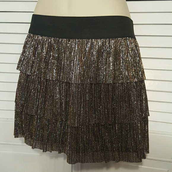 A Beyer Metallic Mini Skirt - Picture 2 of 2