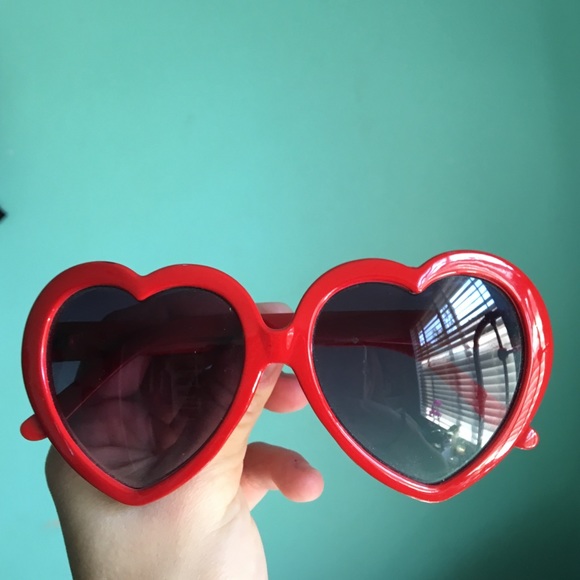 Red heart glasses