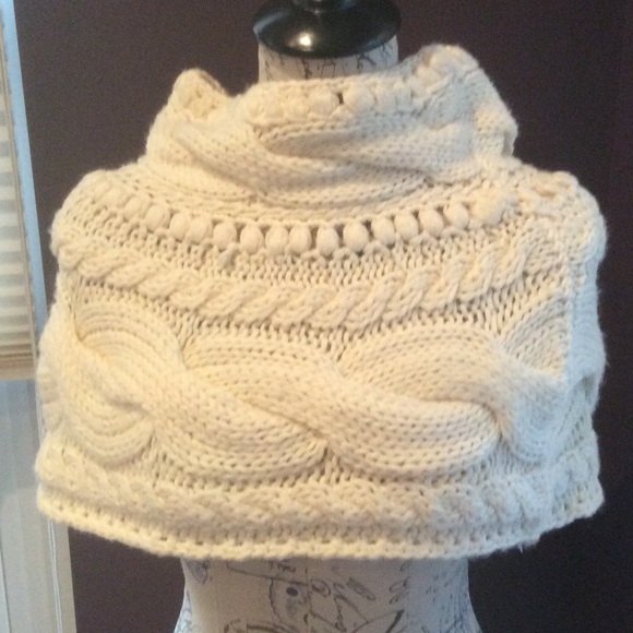 Off white woven mini poncho