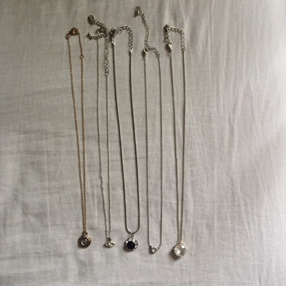 Brandy Melville Jewelry - 💎Dainty Necklaces💎