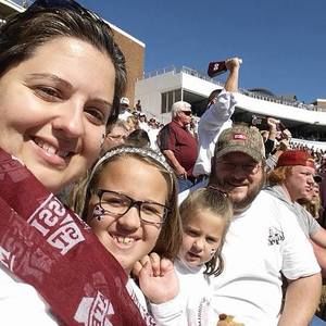 Meet your Posher, Holly