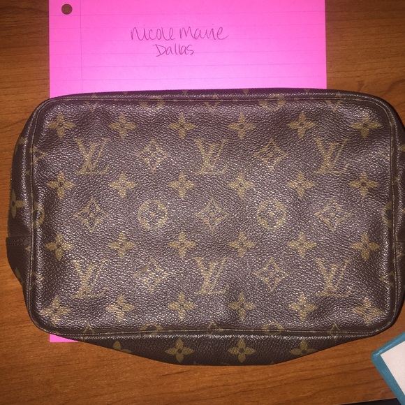 SOLD Louis Vuitton cosmetic bag Trousse 28
