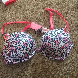 Victoria's Secret 36C bra