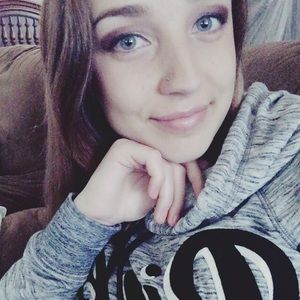 Meet your Posher, Jordyn