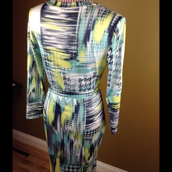 Lemon-Lime Abstract Printed Maxi Dress - Picture 4 of 4