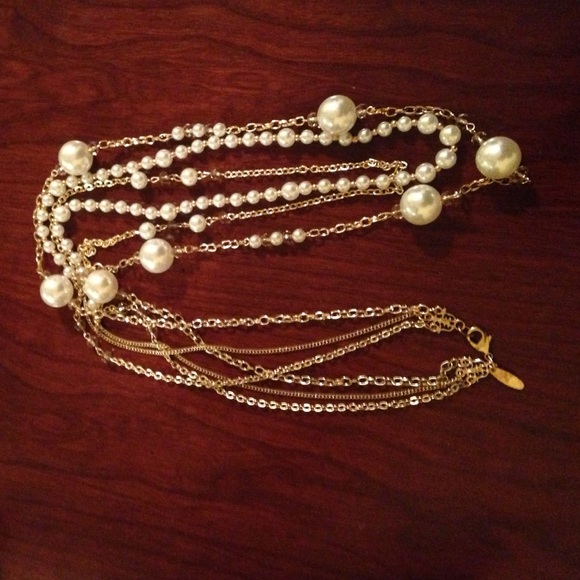 Jewlery - Picture 3 of 3