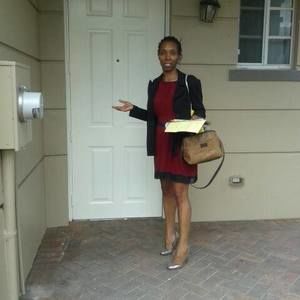 Meet your Posher, Annetta